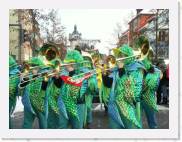 2006-03-05_14-48-43_Carnaval_76,0mm_F6,3_1_250_eme_DiMAGE A2 * 2560 x 1920 * (2.73MB)